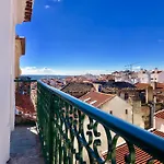 Room In Apartment - 3Lisbon Downtown Private Bedroom River View